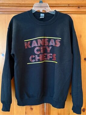 Boutique Gildan Black Kansas City Chiefs Graphic Crewneck